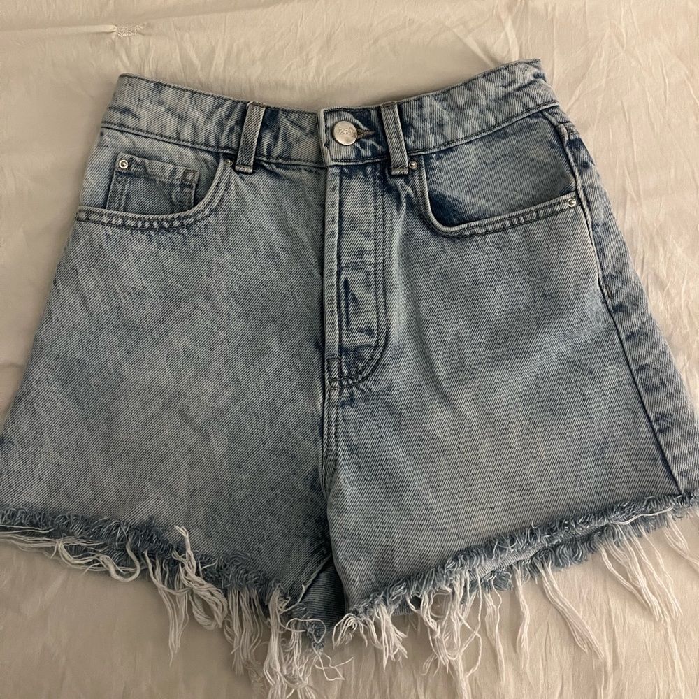 Zara light denim jean shorts